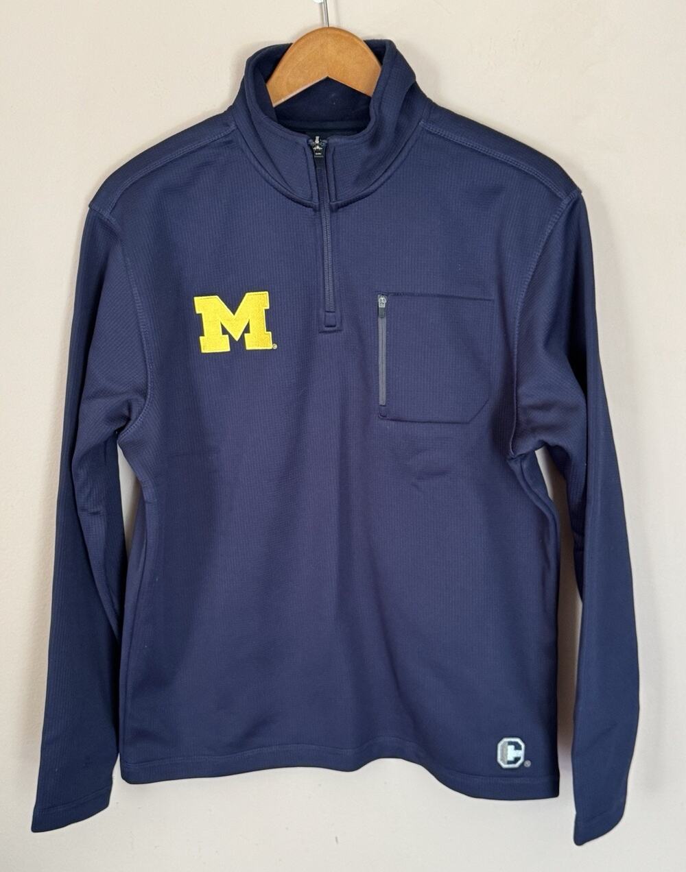 NWT Michigan Wolverines M Crable Quarter Zip Pullover sweatshirt fleece